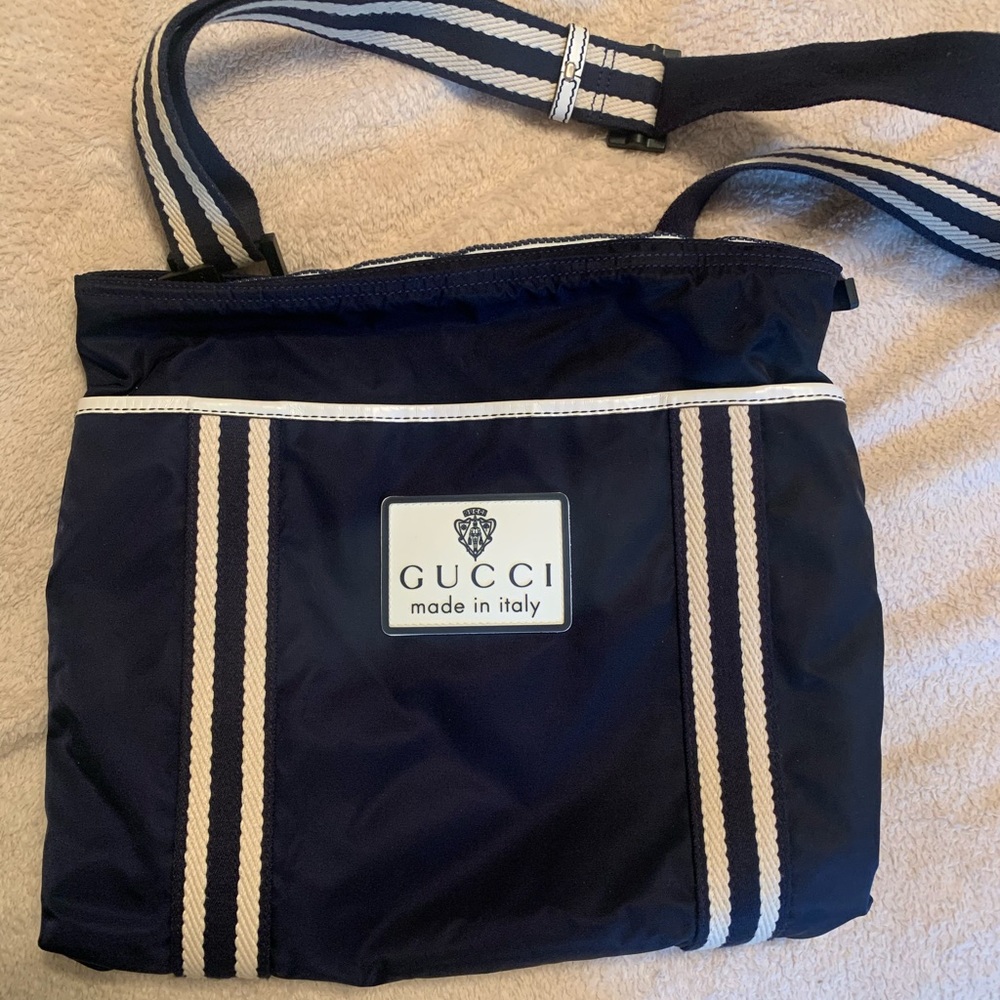 Gucci messenger bag